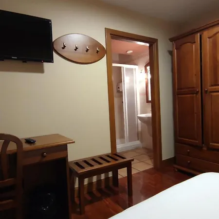 Penzion Ostatu De 3*