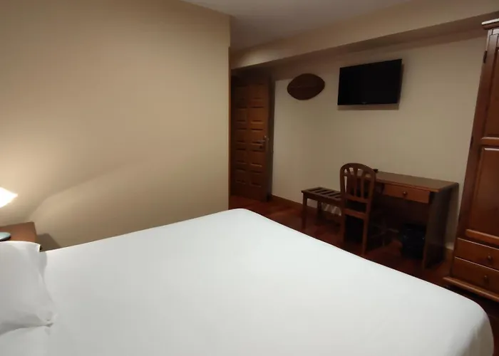 Pensionat Ostatu De Zegama